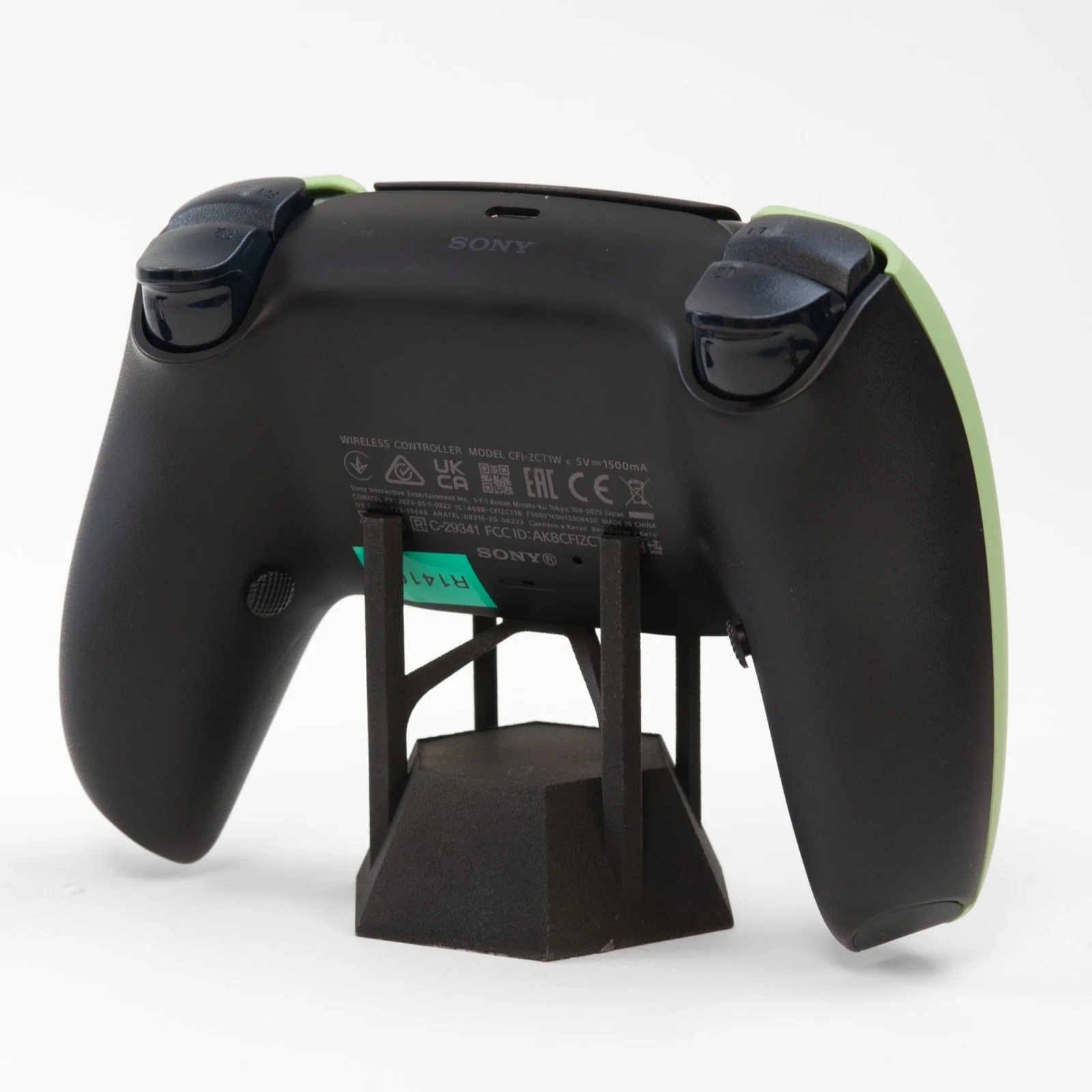 DualSense Refurbished Controller (1416) - Image 2