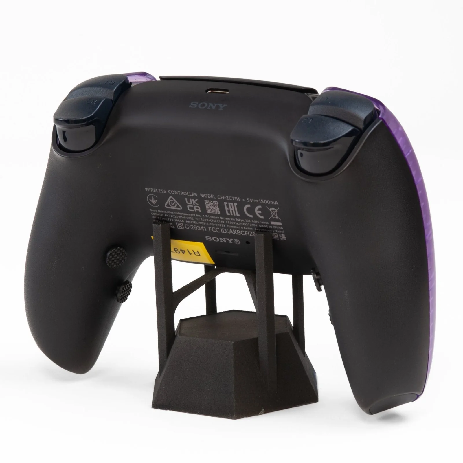DualSense Refurbished Controller (1497) - Image 2